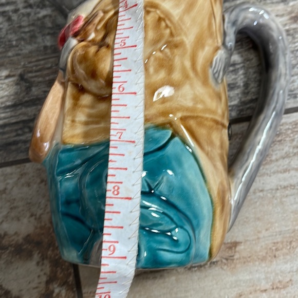 French Majolica Cat Pitcher - Picture 10 of 11